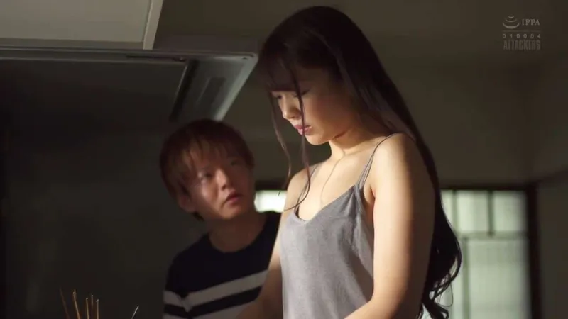 Bạn tình của chị gái phang cô em cô vợ đang buồn bã vì thất tình